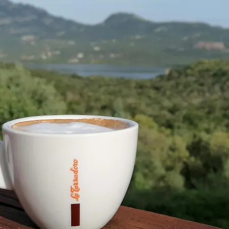 Su Terrabinu Oda ve Kahvaltı Porto Rotondo