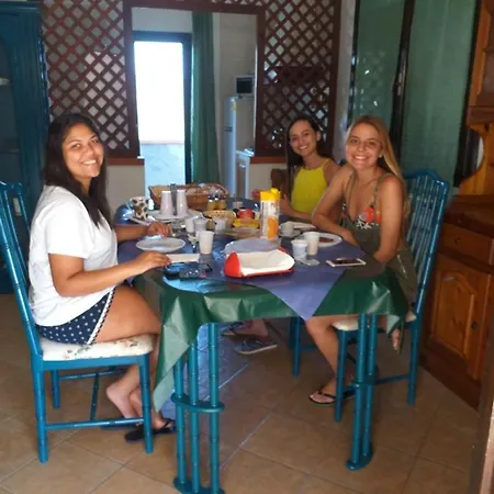 Oda ve Kahvaltı Su Terrabinu Porto Rotondo