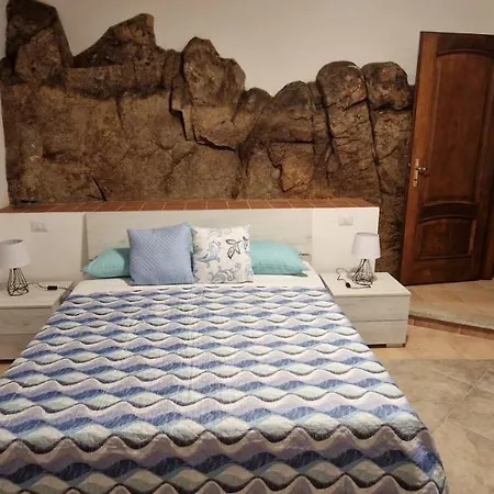 Su Terrabinu Bed & Breakfast *